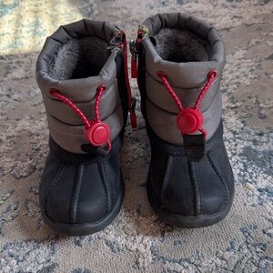 UGG Kids Boots in Black and Gray with Red Details